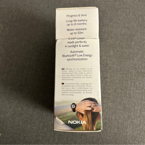 New Nokia Activity & Sleep Tracker with Clip & Band - Picture 3 of 4